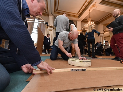 Challenge construction voiture en carton rse entreprise