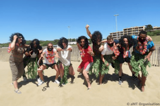 Team building sur la plage