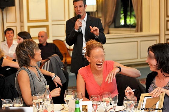 Animation quizz pendant diner d'entreprise | Rires